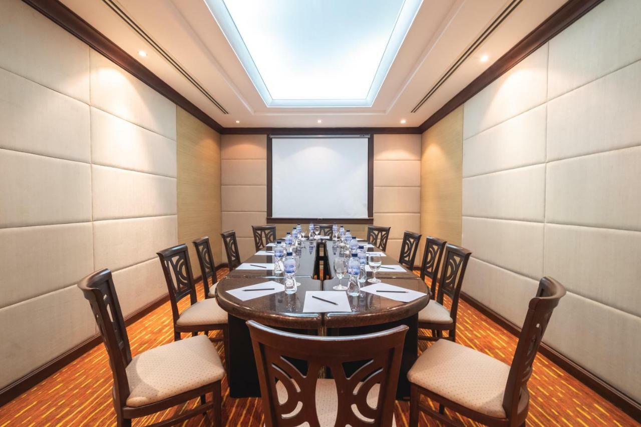Zenith Sukhumvit Hotel Bangkok Exterior photo